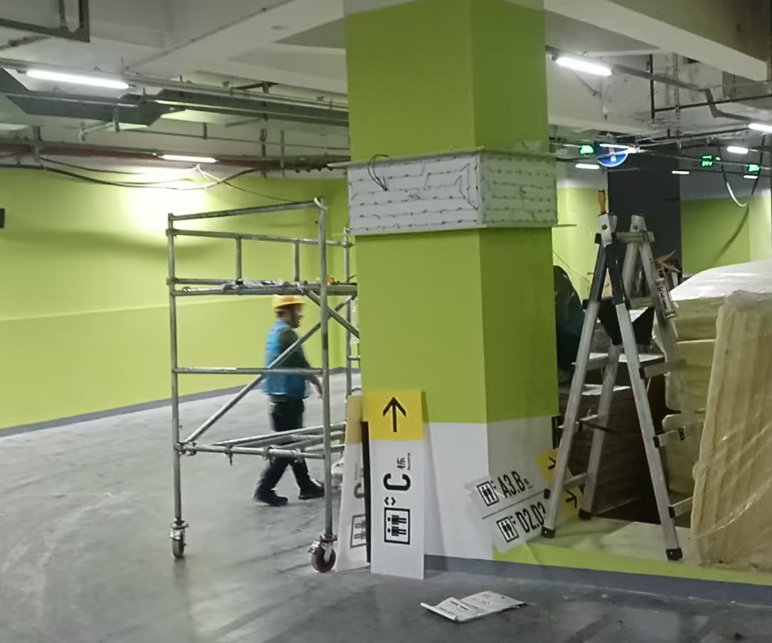 高端停车场标识系统定制：让每一次指引，都匹配您的品质